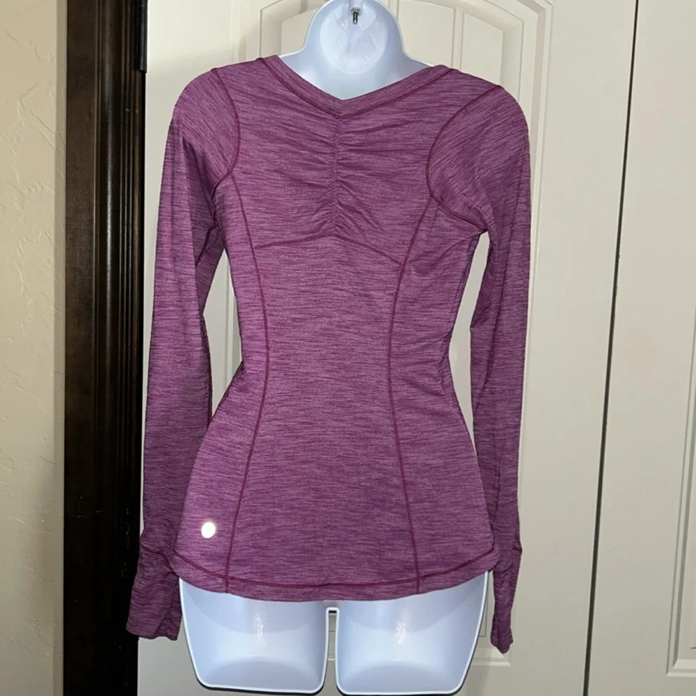 EUC Lululemon 5 Mile Long Sleeve